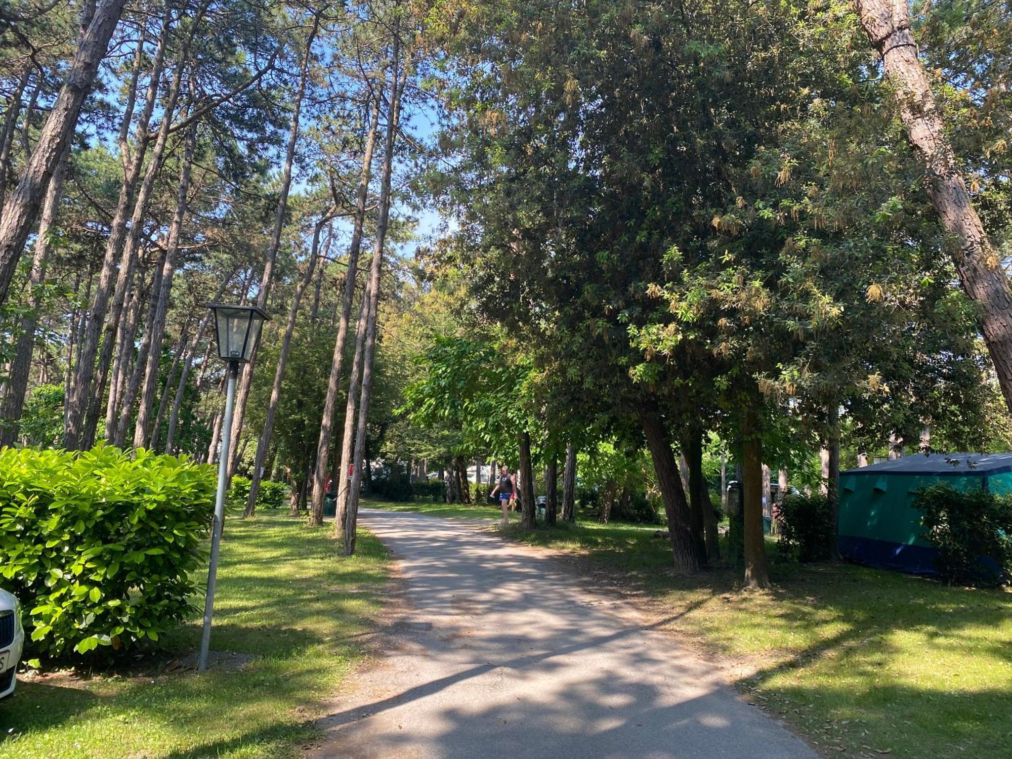 Mobilhome Skalla Cz Lignano Линьяно-Саббьядоро Экстерьер фото